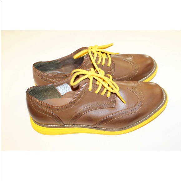 NWT Sketchers Women Brogue Brown W Yellow Sole Lace Up Shoes Light Weight 9.5 - Picture 3 of 10
